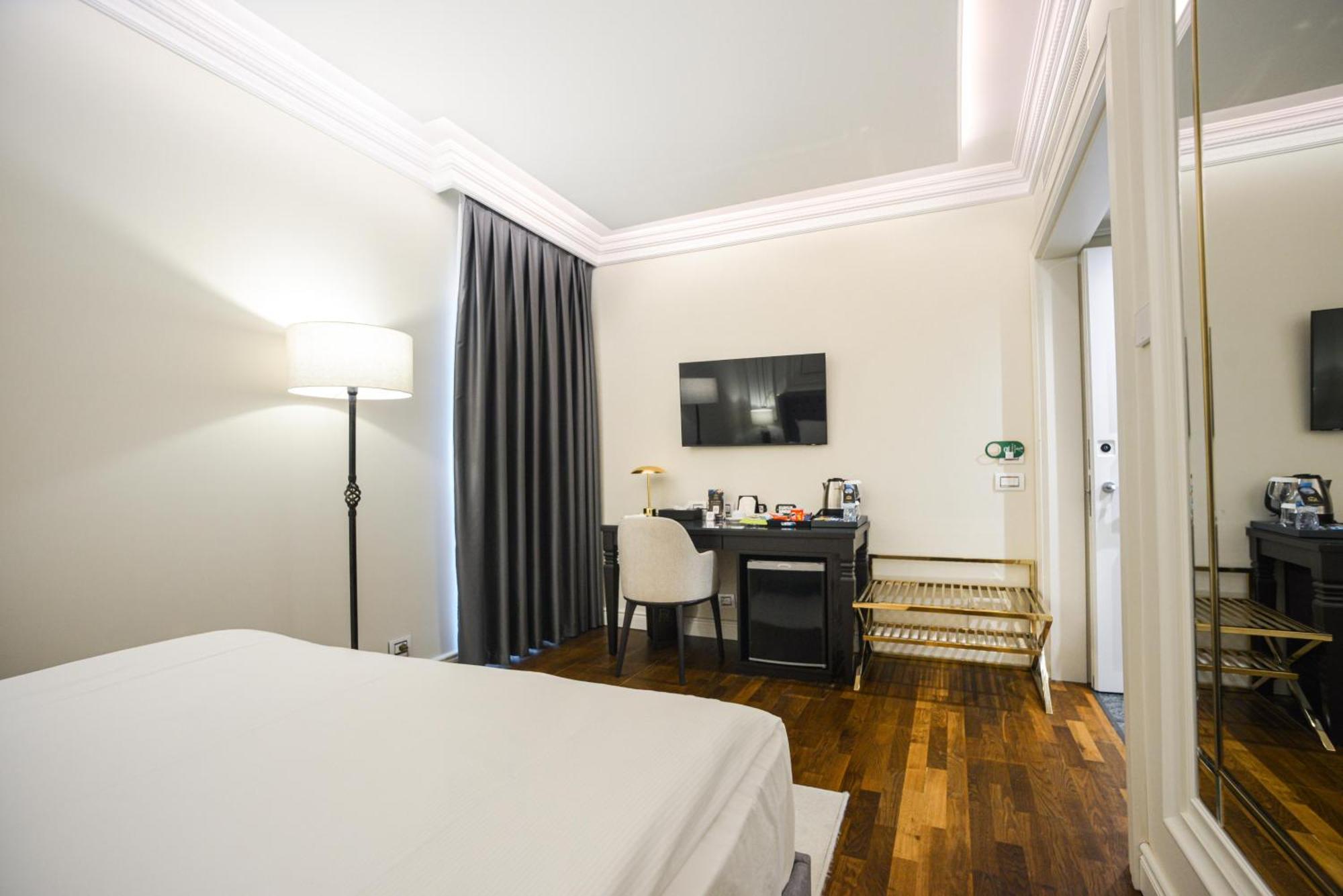 Xheko Imperial Luxury Hotel & Spa Тирана Экстерьер фото